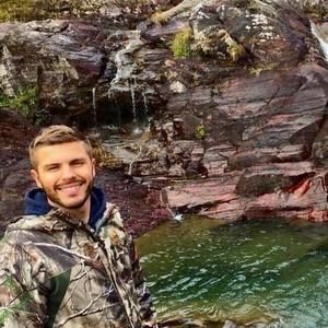 Meet your Posher, Cameron